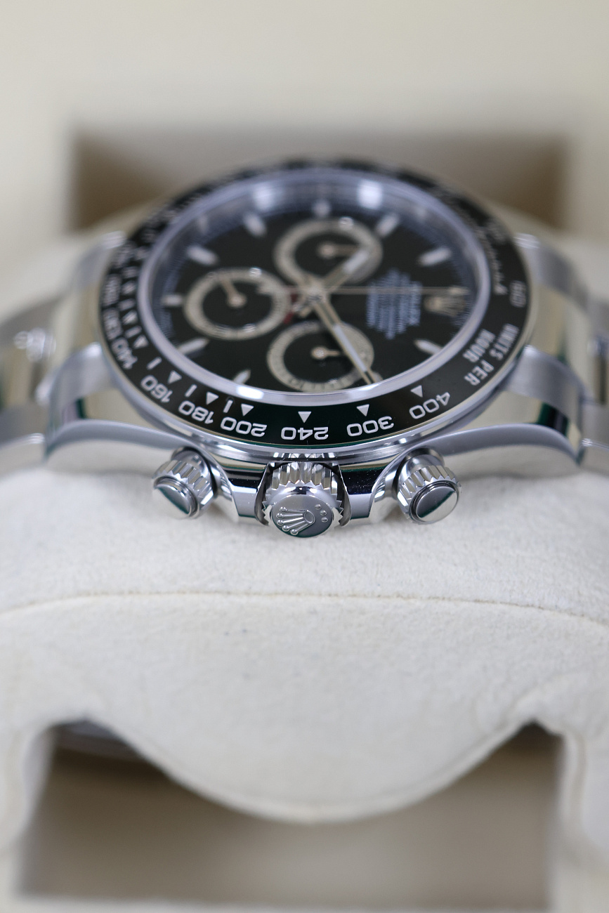 Часы Rolex  Cosmograph Daytona 40 mm Black Dial  126500LN