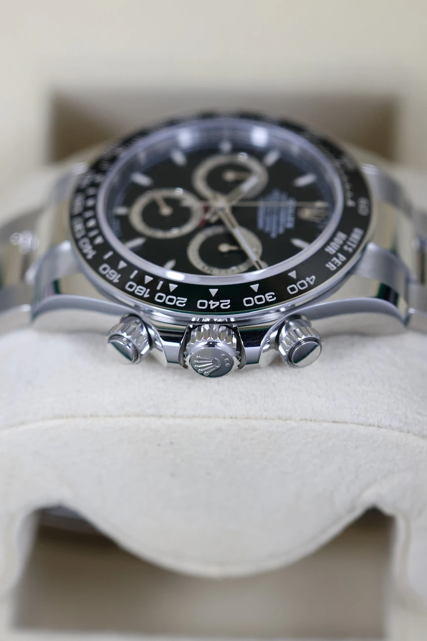 Часы Rolex  Cosmograph Daytona 40 mm Black Dial  126500LN