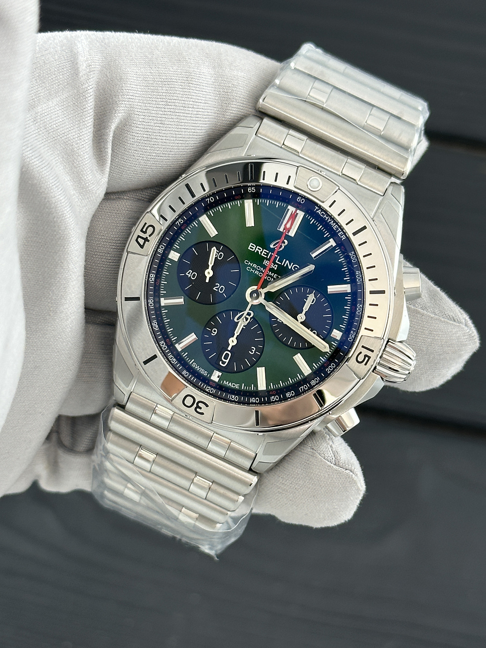 Breitling в наличии в Москве в &quot;Мануфактуре&quot;! 