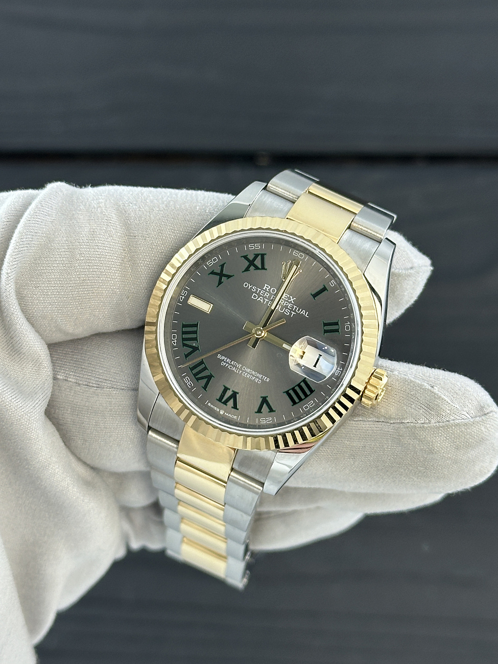 Часы Rolex  Datejust 36Mm Steel & Yellow Gold Wimbledon Dial  126233