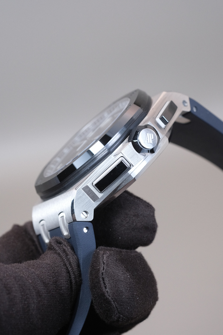 Часы Audemars Piguet  Royal Oak Offshore 10 Days Tourbillon Chronograph Platinum  26388PO.OO.D027CA.01