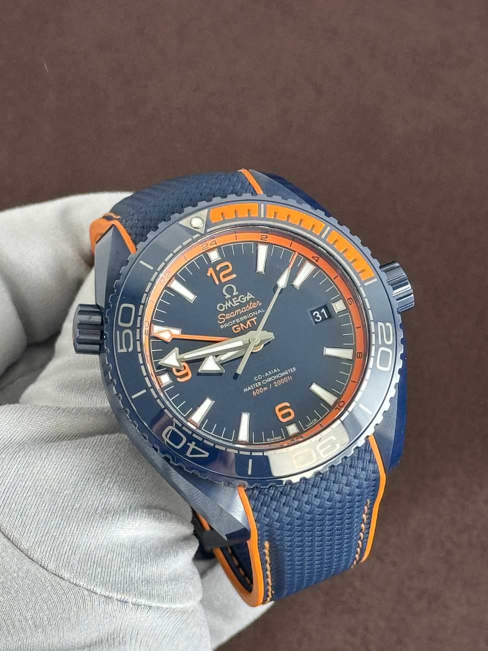 Часы Omega  Seamaster Planet Ocean 600M Co-Axial Master Chronometer 43.5 Mm Automatic Big Blue Ceramic  215.92.46.22.03.001