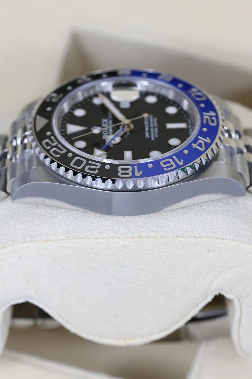 Часы Rolex  Gmt-Master Ii Batman  126710 BLNR