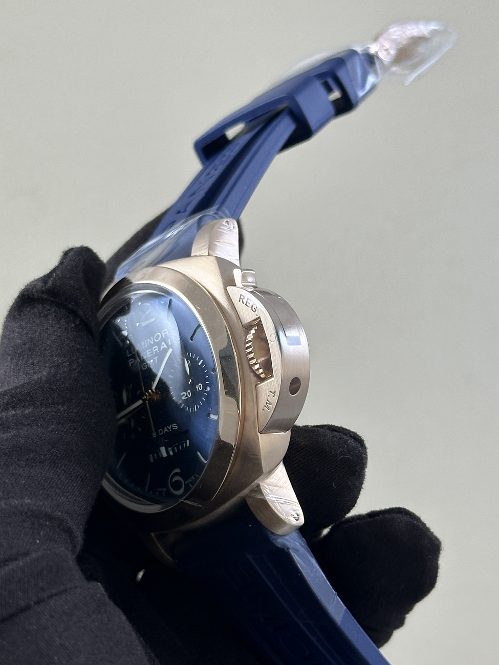 Часы Panerai  Luminor 1950 8 Days Chrono Monopulsante Gmt Pink Gold - 44 Мм Limited Edition  PAM00277