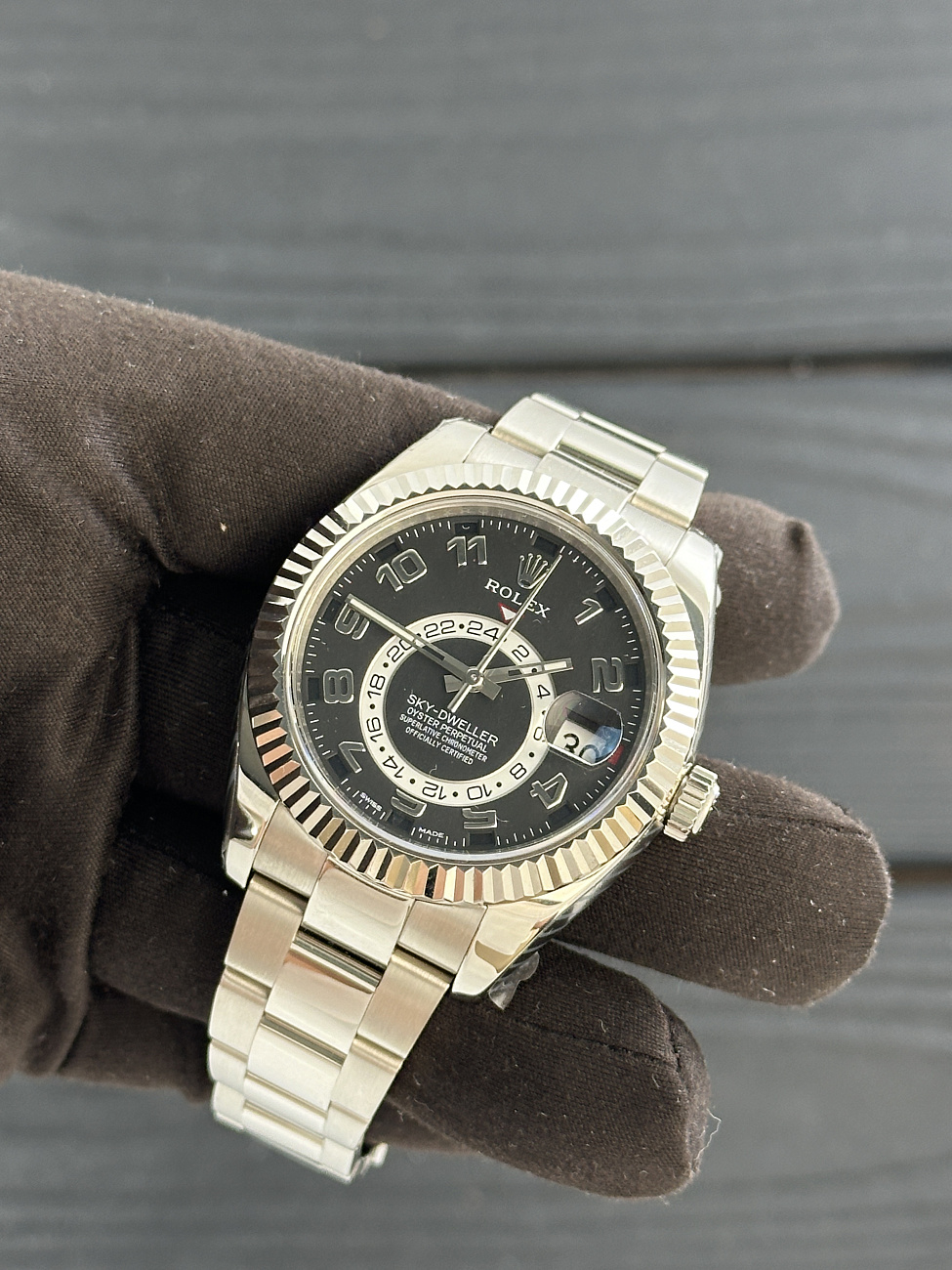 Часы Rolex  Sky-Dweller White Gold Black Dial  326939