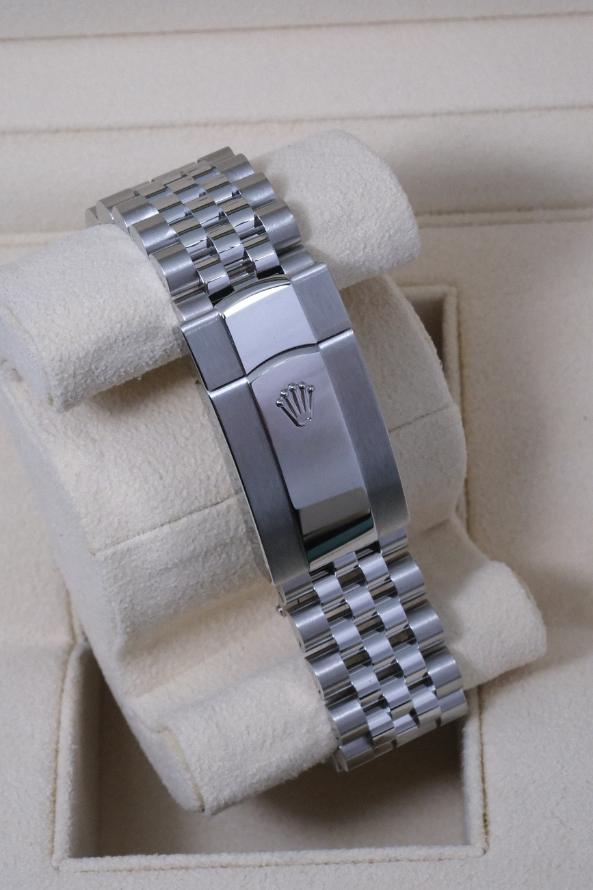 Часы Rolex  Oyster Perpetual Sky-Dweller Blue Dial  336934