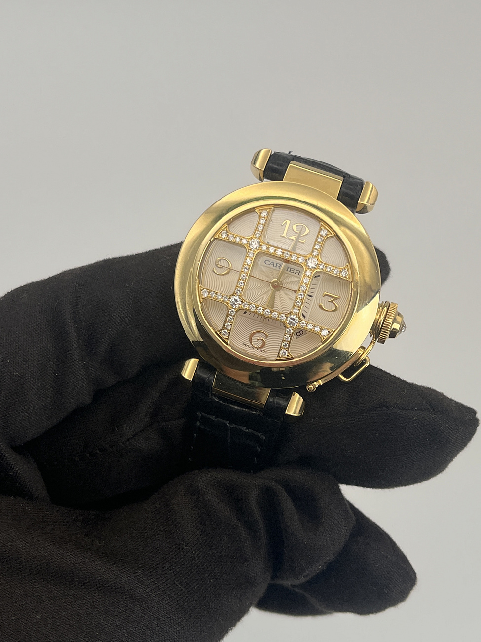 Часы Cartier  Pasha Grille Diamonds  2399