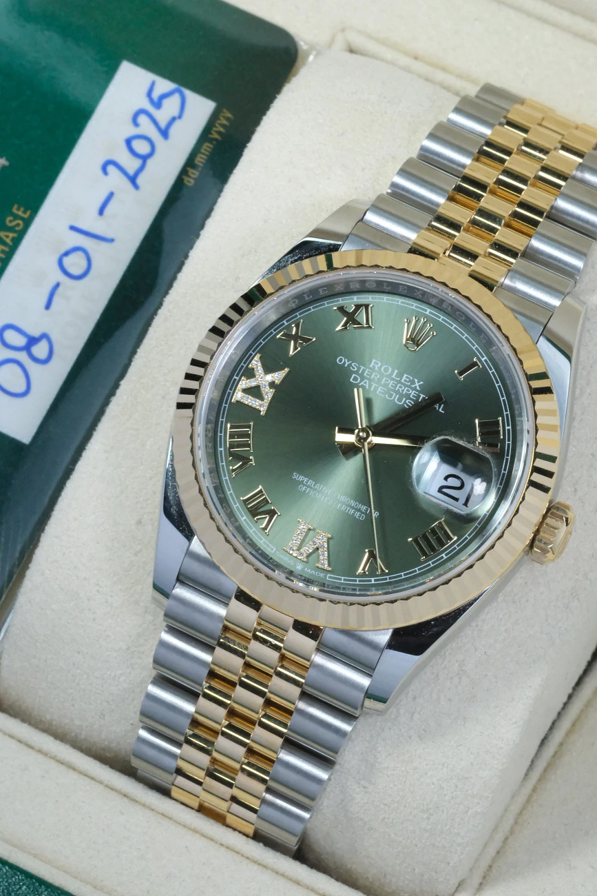 Часы Rolex  Datejust 36 Steel Yellow Gold Green Dial  m126233-0025