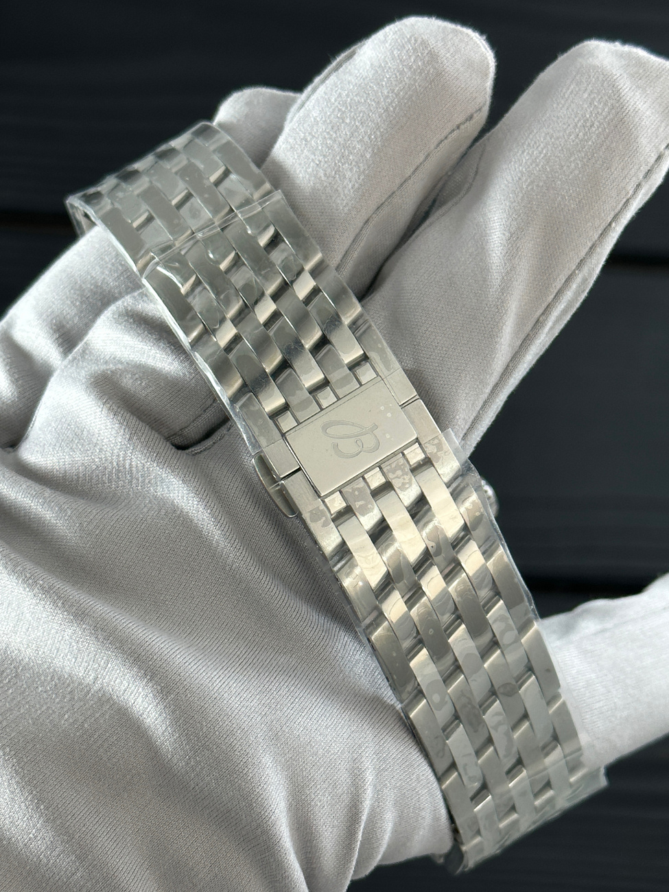 Часы Breitling  Navitimer B01 Chronograph 46  AB0137211C1A1