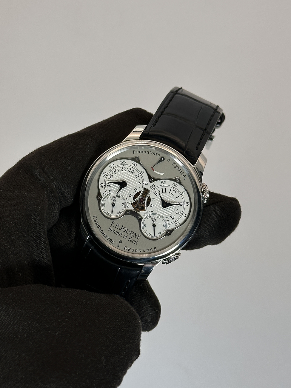 F.P. Journe в наличии в Москве в &quot;Мануфактуре&quot;! 