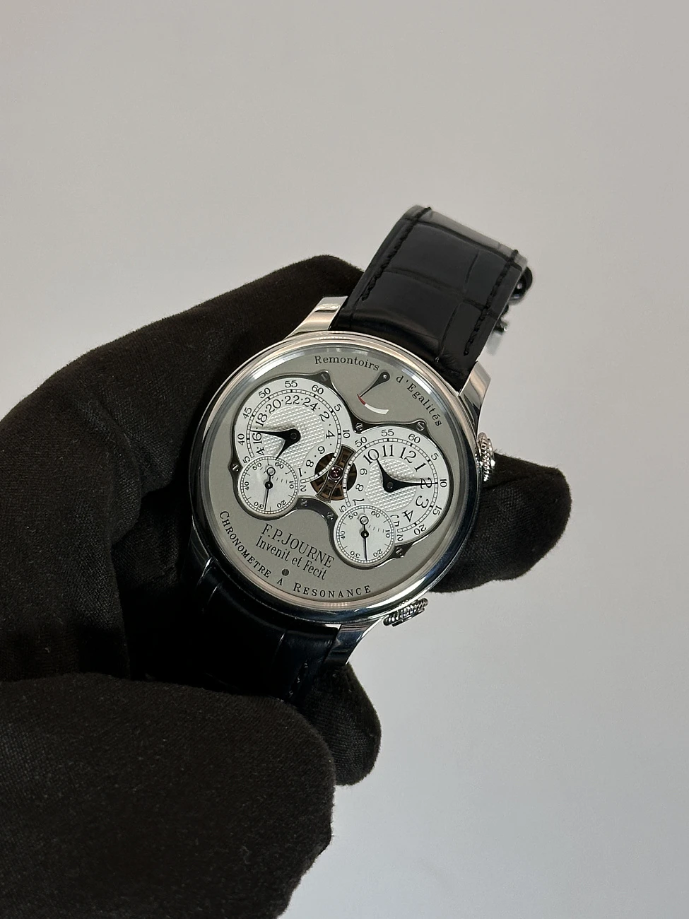 Часы F.P. Journe  Chronomètre À Résonance  Chronomètre à Résonance