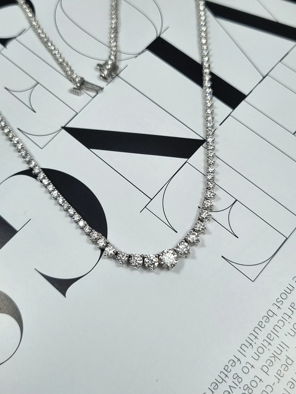 Украшение No Name  Колье с бриллиантами 7,02 ct.   