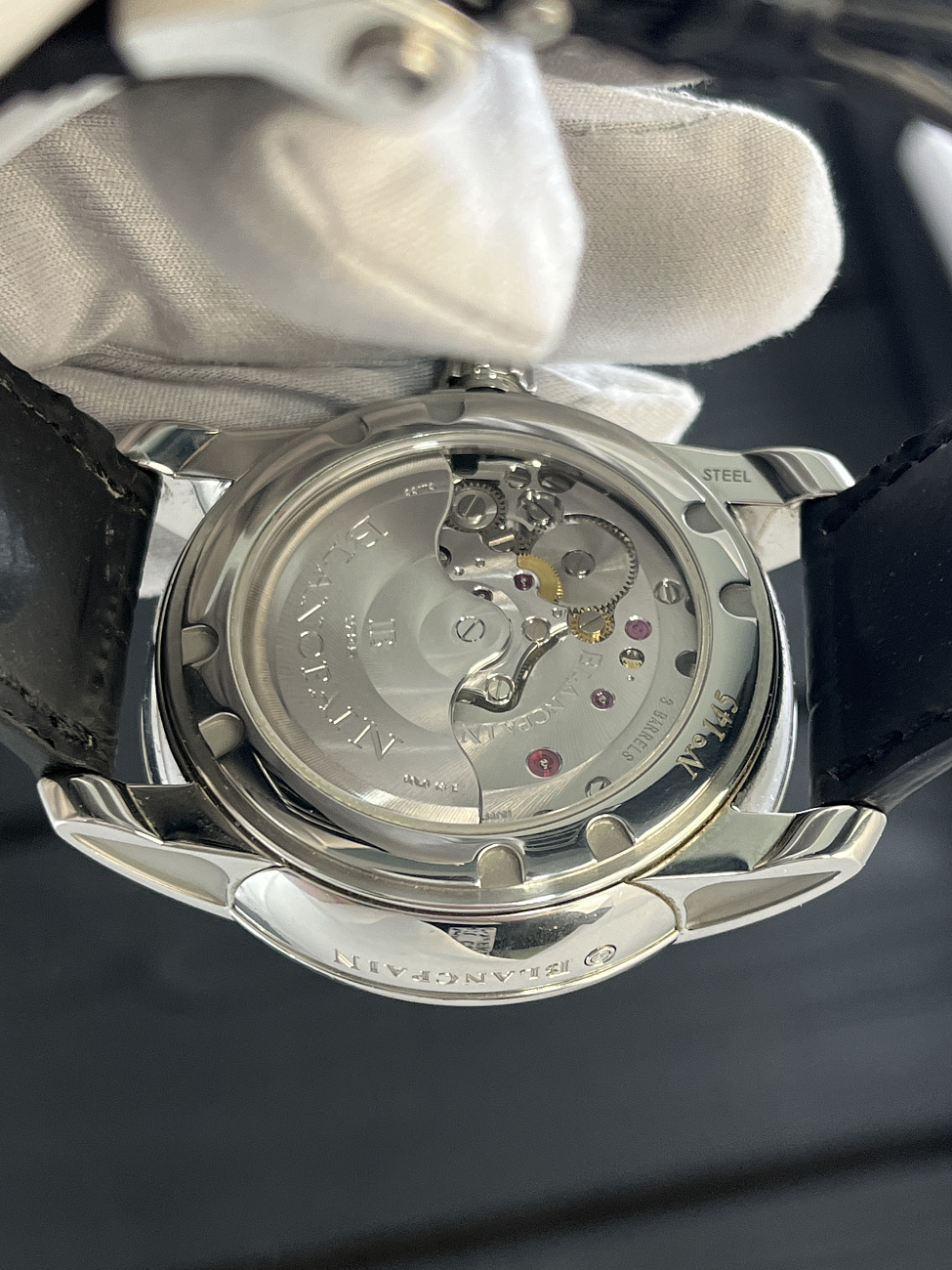 Часы Blancpain  L Evolution Semainier Grande Date 8 Days 43Mm  8837-1134-53B