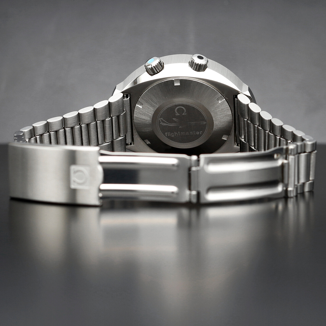Часы Omega  Vintage 1970 Omega Flightmaster  145.036