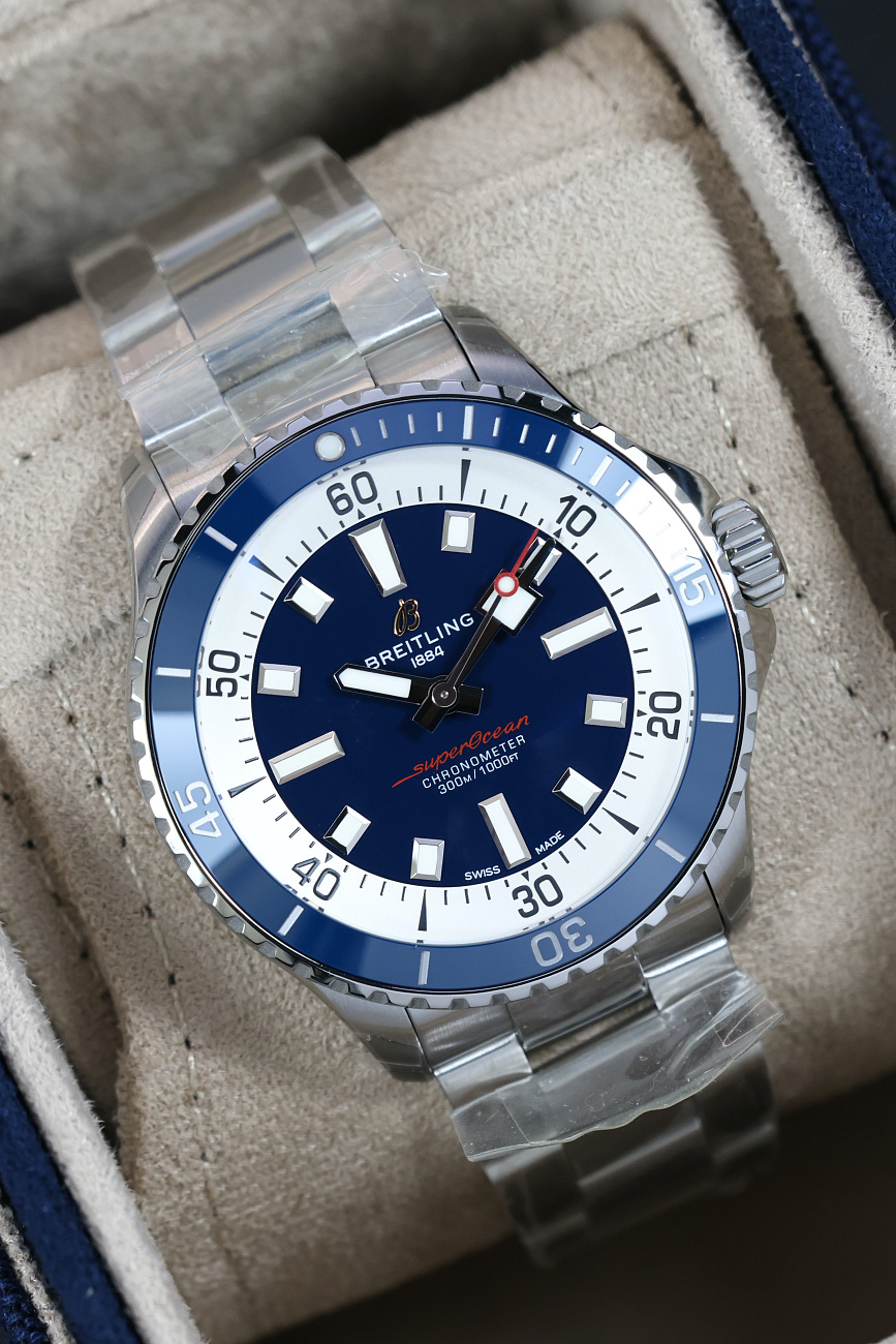Часы Breitling  Superocean 42  A17375E71C1A1