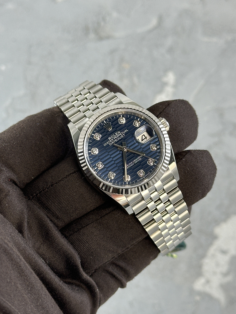 Часы Rolex  Datejust 36Mm Blue Motif Dial Diamond Index  126234