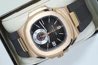 Часы Patek Philippe  Nautilus Chronograph Rose Gold  5980R-001