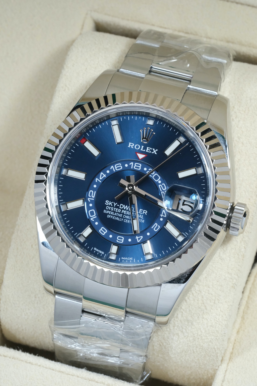 Rolex в наличии в Москве в &quot;Мануфактуре&quot;! 
