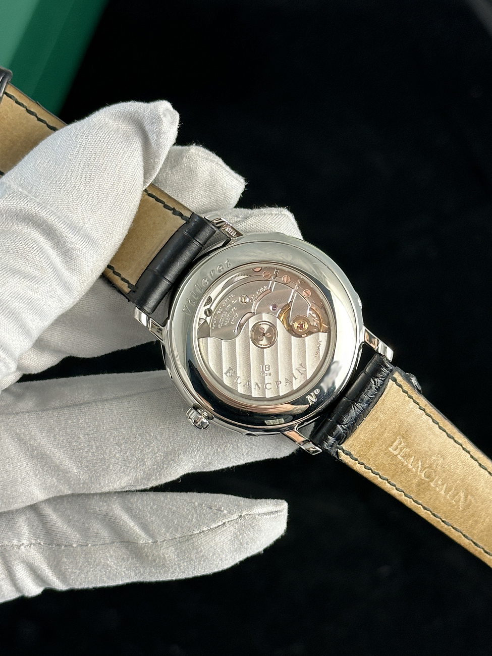 Часы Blancpain  Villeret Quantième Complet  6263 1127 55A