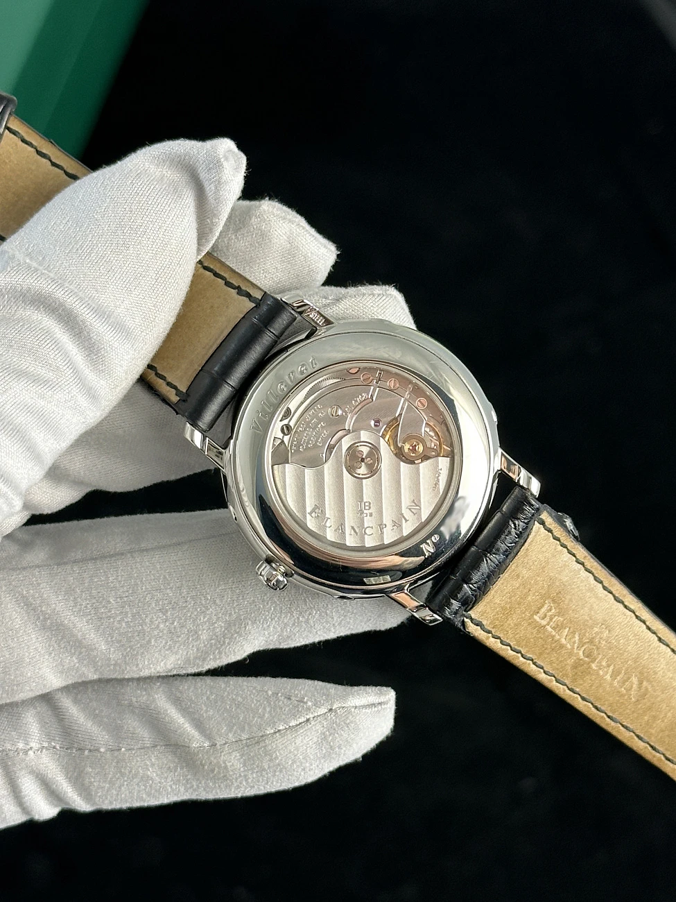 Часы Blancpain  Villeret Quantième Complet  6263 1127 55A