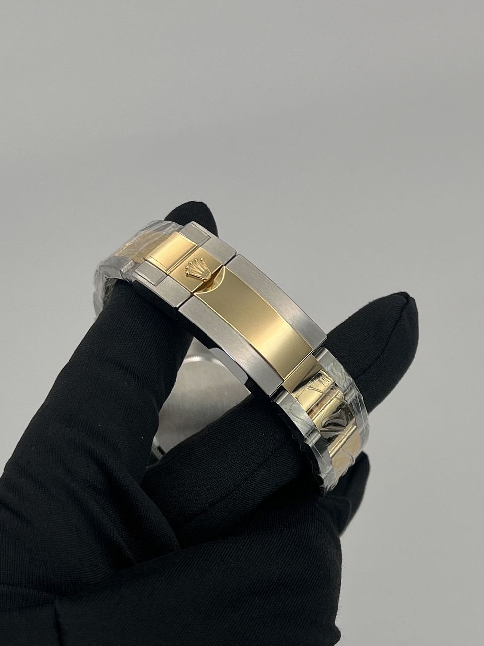 Часы Rolex  Oyster Perpetual Cosmograph Daytona Champagne Dial  116503