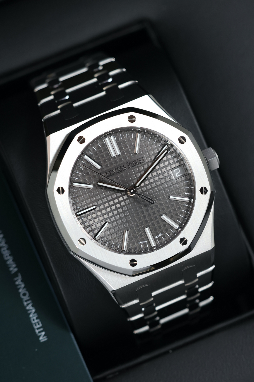Часы Audemars Piguet  Royal Oak 41mm Selfwinding Grey Dial  15510ST.OO.1320ST.10