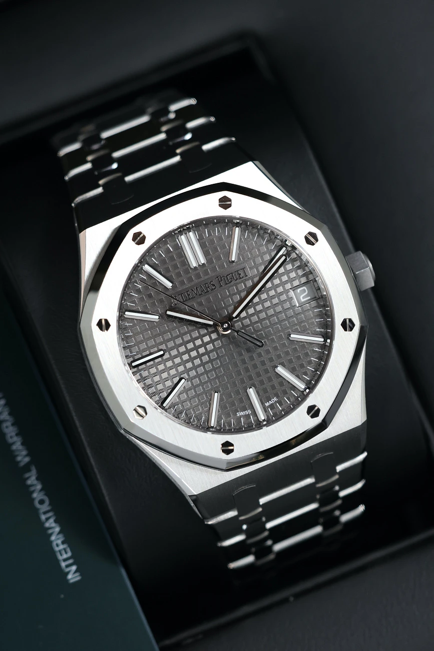 Часы Audemars Piguet  Royal Oak 41mm Selfwinding Grey Dial  15510ST.OO.1320ST.10