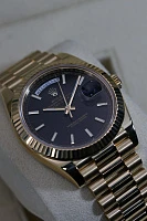 Часы Rolex  Day Date 40Mm Yellow Gold  228238