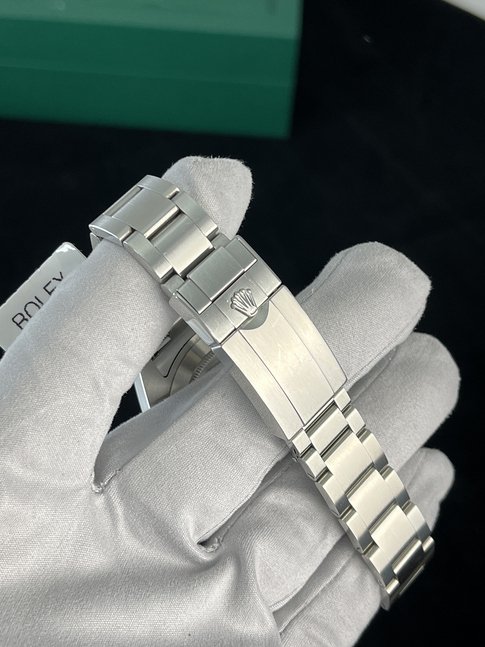 Часы Rolex  Oyster Perpetual Explorer Ii Black Dial  216570 