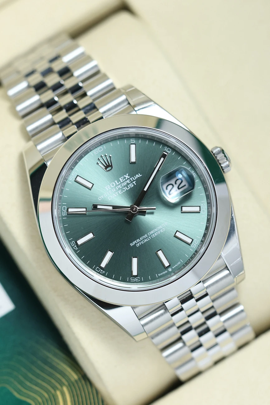 Часы Rolex  Oyster Perpetual Datejust 41 Mm Mint Green  126300