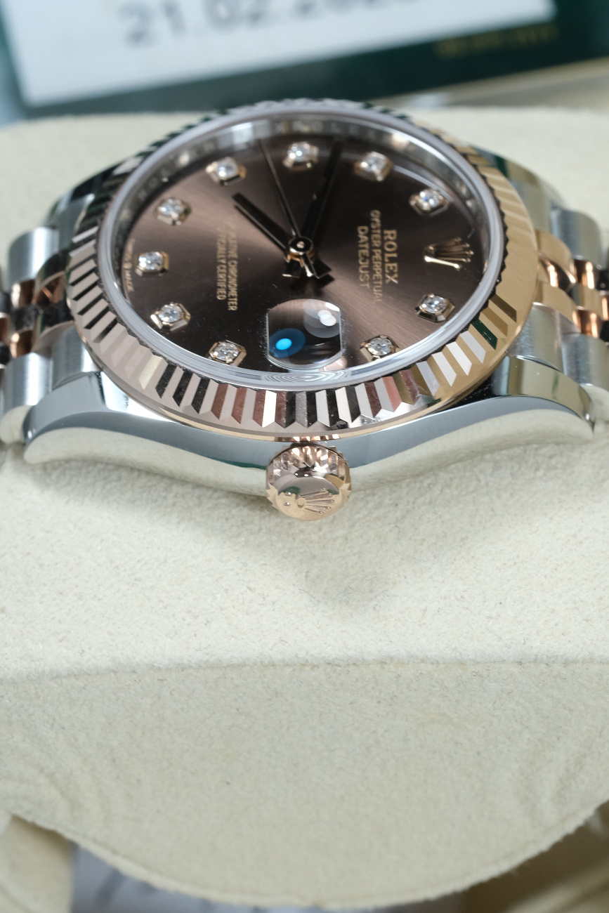 Часы Rolex  Lady-Datejust 28 Oystersteel And Everose Gold Chocolate Diamond-Set Dial  279171