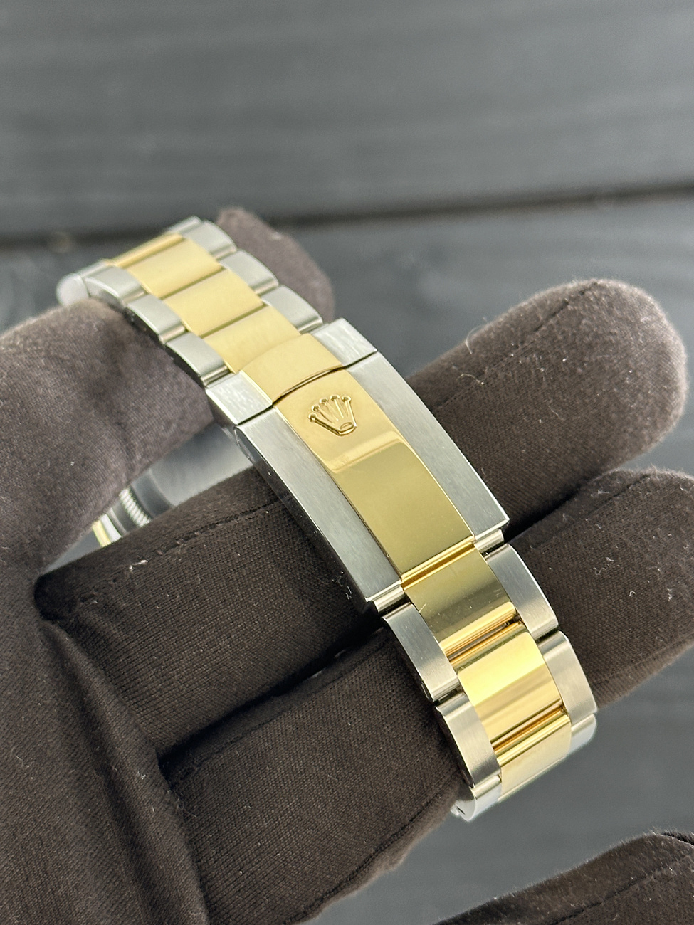 Часы Rolex  Oyster Datejust Two-Tone Factory Diamonds Mop Dial  126283RBR MOP