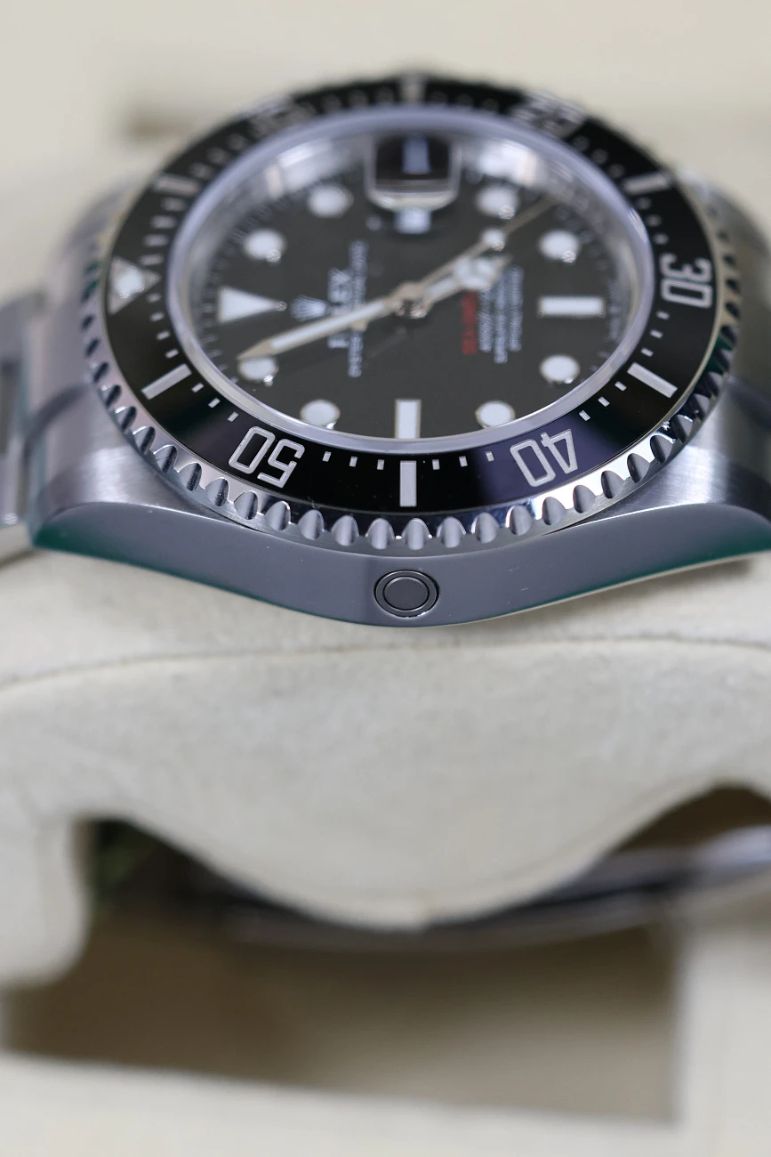 Часы Rolex  Sea Dweller 43 mm Red Line  126600