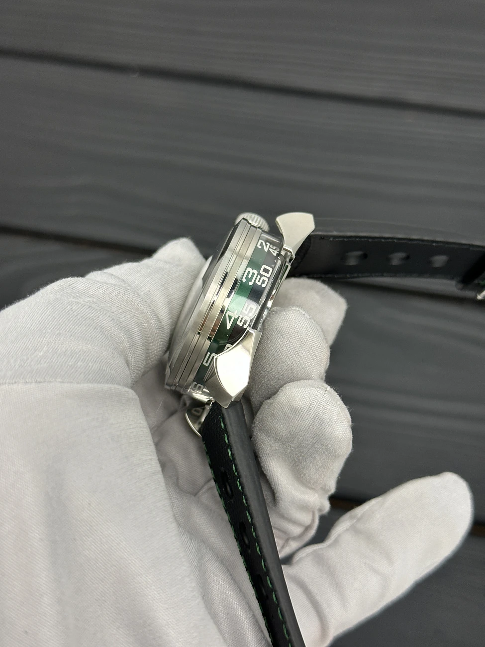 Часы MB&amp;F  M.a.d.1 Green Edition  M.A.D.1 GREEN