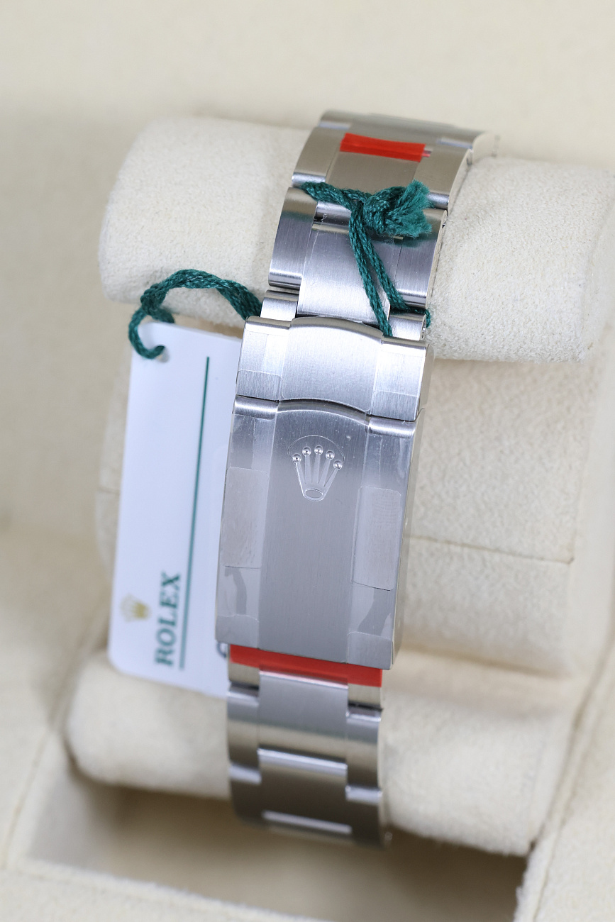 Часы Rolex  Oyster Perpetual 36 Blue Dial  126000-0015