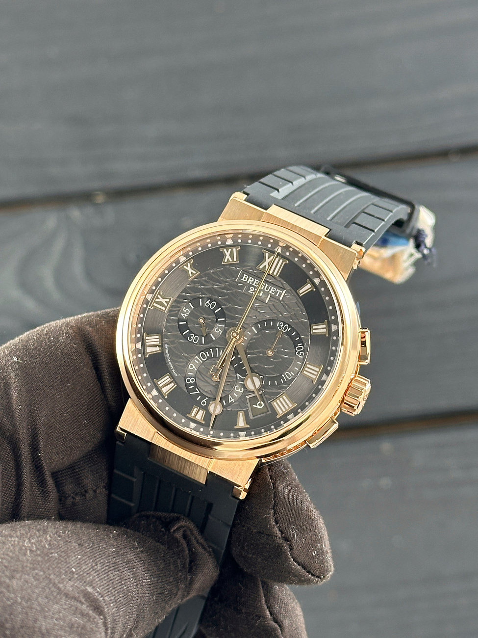 Часы Breguet  Marine Chronograph Rose Gold Dark Dial  5527BR/G3/9WV