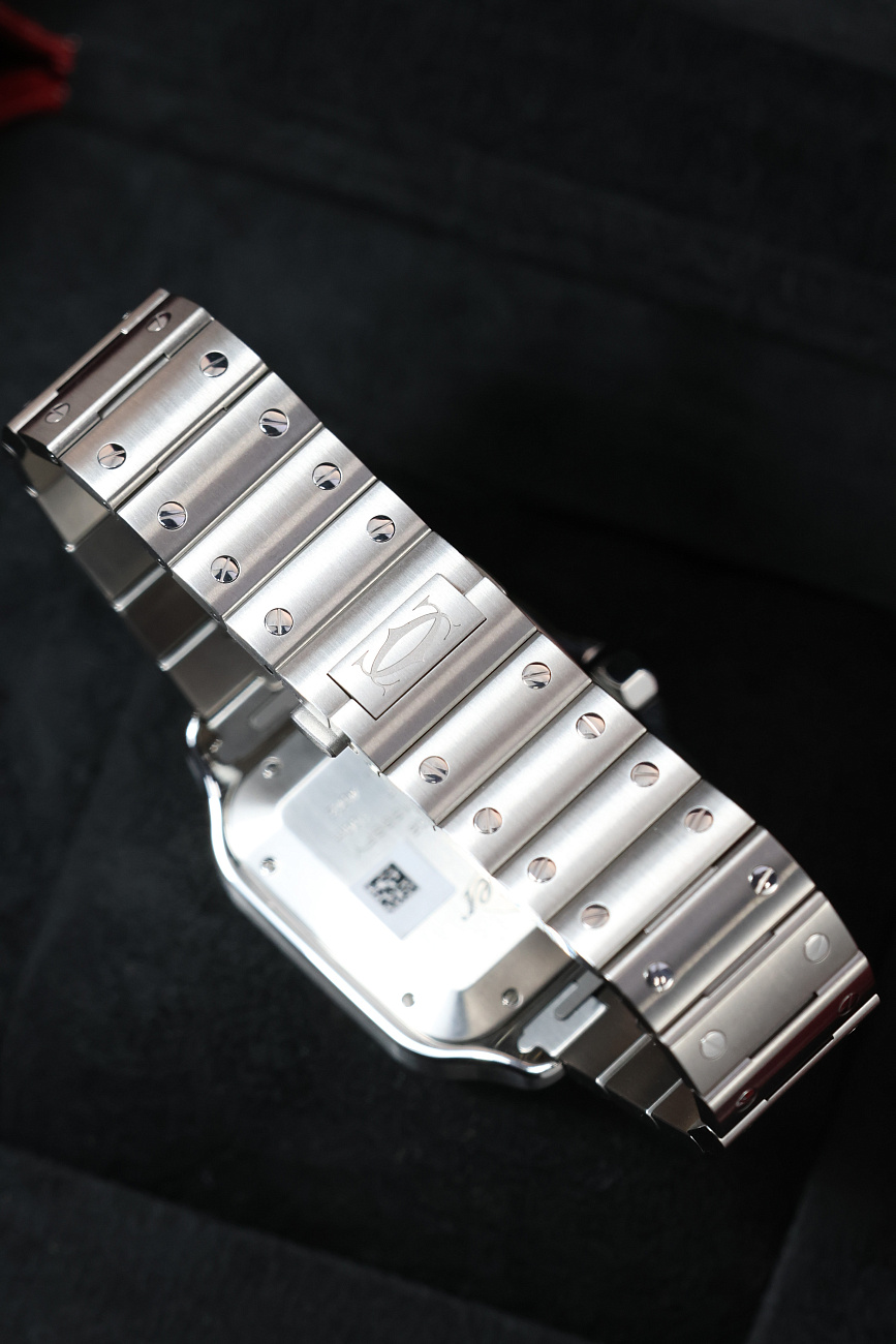 Часы Cartier  Santos De Cartier Large Model Black Dial  WSSA0096