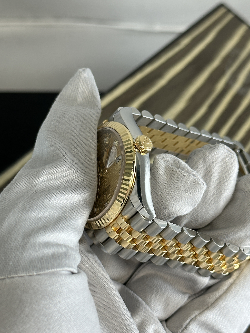 Часы Rolex  Datejust 36Mm Steel & Yellow Gold Pattern Motif  126233