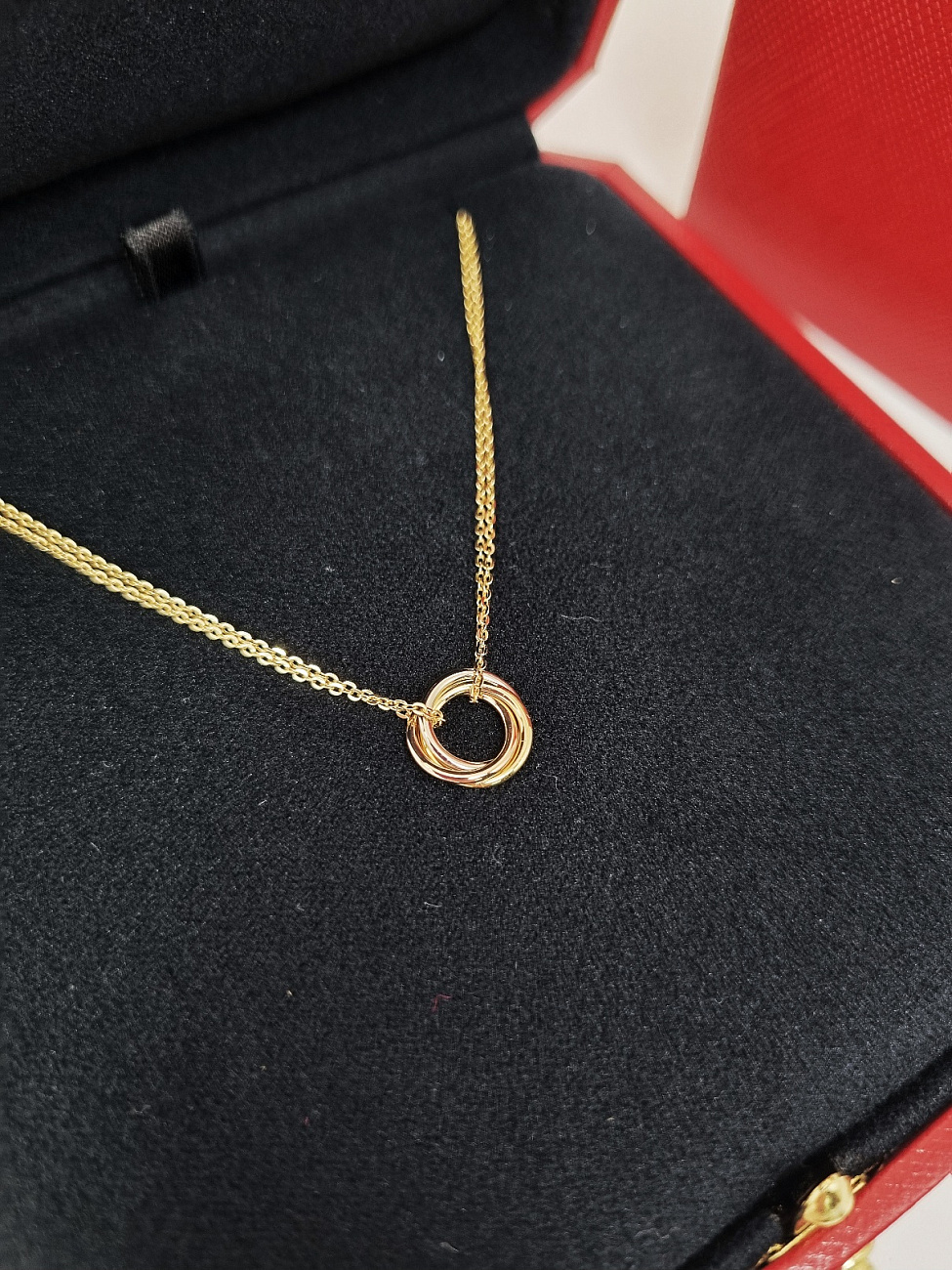 Украшение Cartier  Trinity Necklace, Small Model  B7224816 