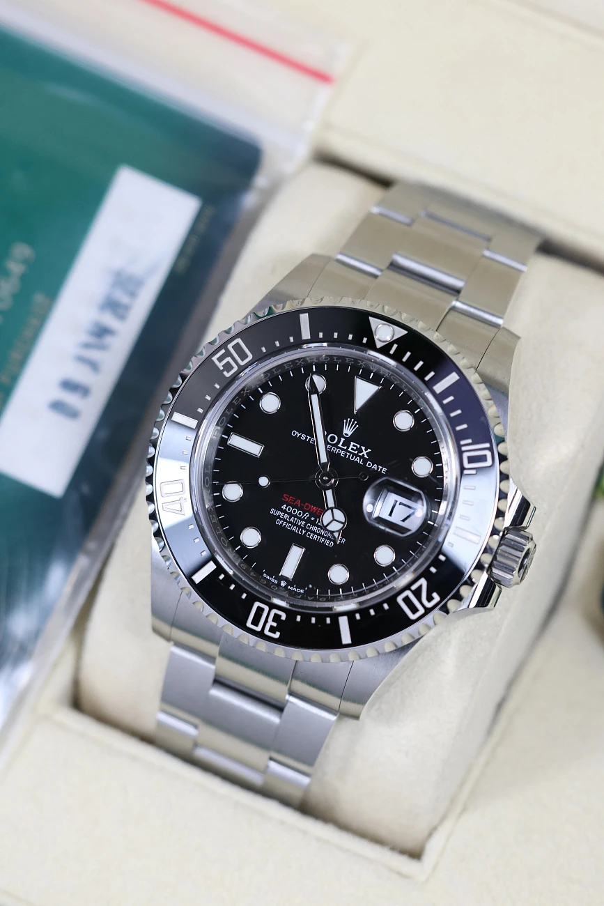 Часы Rolex  Sea Dweller 43Mm Red Line  126600-0002