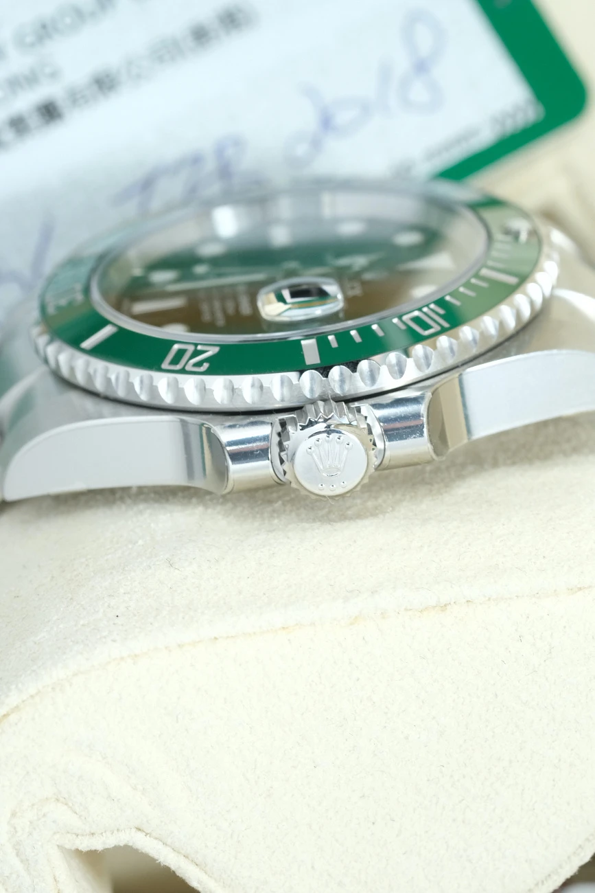 Часы Rolex  Submariner Green Hulk В Заводских Пленках  116610LV