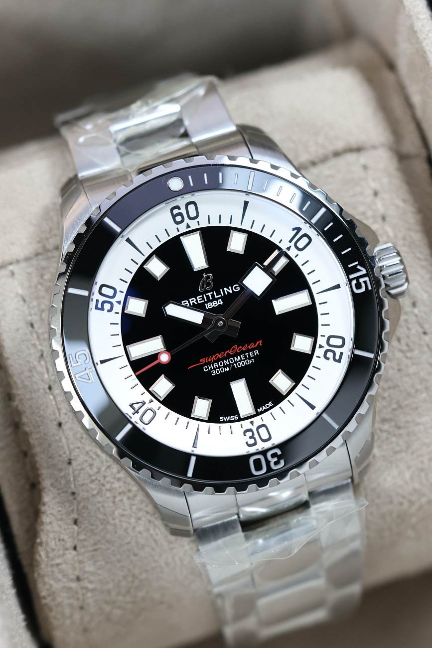 Часы Breitling  Superocean 44  A17376211B1A1