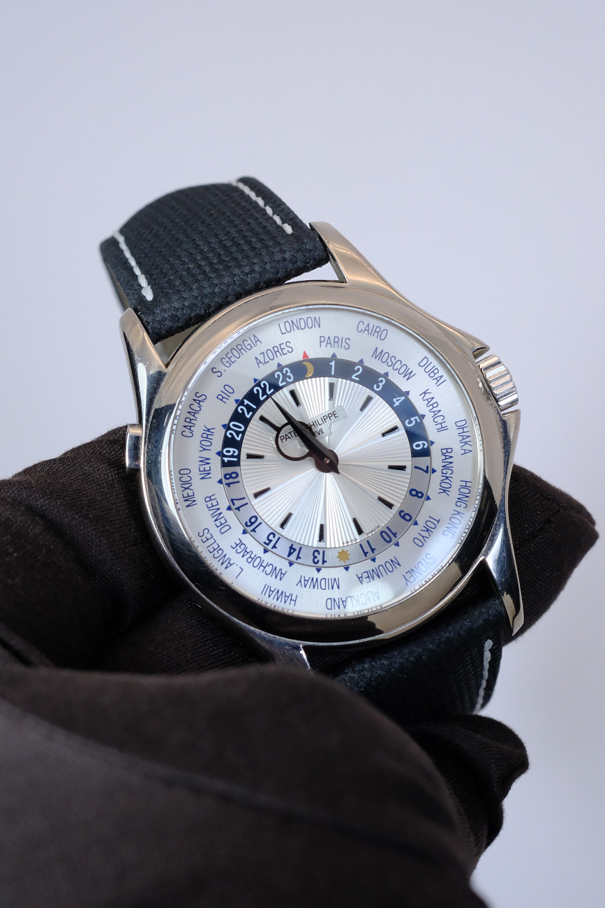 Часы Patek Philippe  Complications World Timer   5130G-001