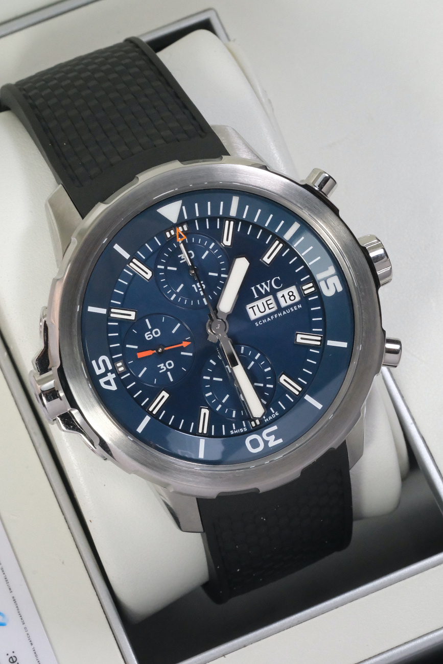 Часы Iwc  Aquatimer Chronograph Edition “Expedition Jacques-Yves Cousteau”  IW376805