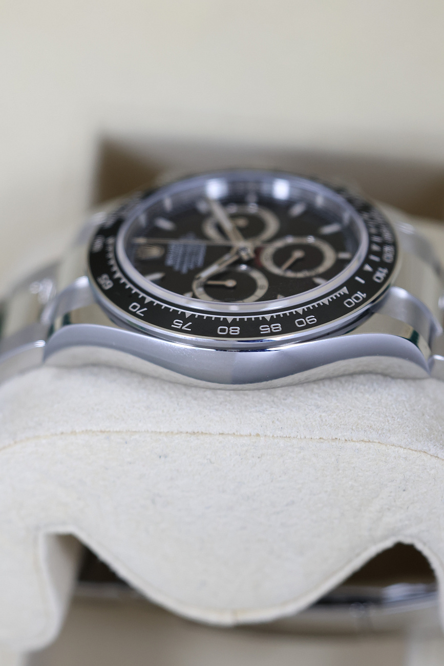 Часы Rolex  Cosmograph Daytona 40 mm Black Dial  126500LN