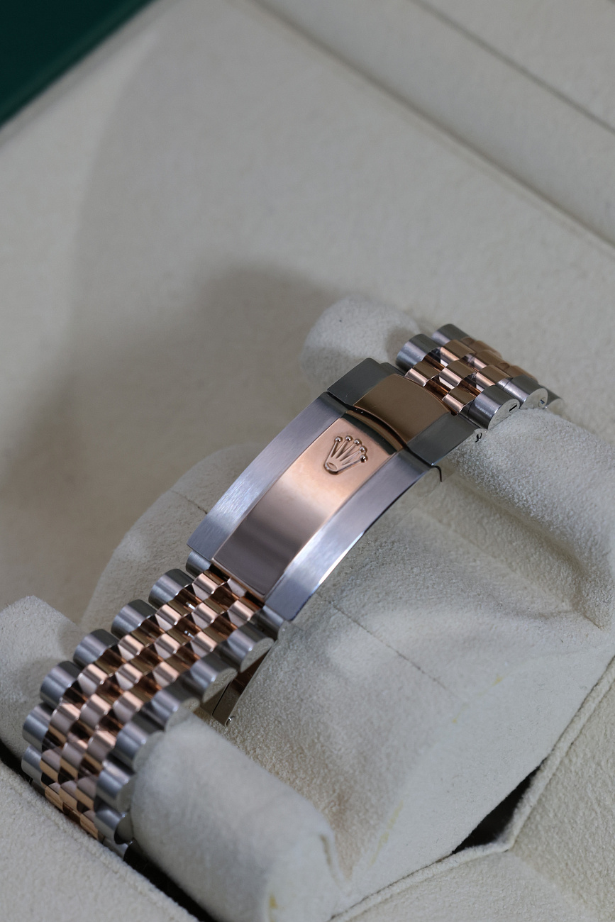Часы Rolex  Datejust 36 Mm Steel And Everose Gold Slate Dial  126231
