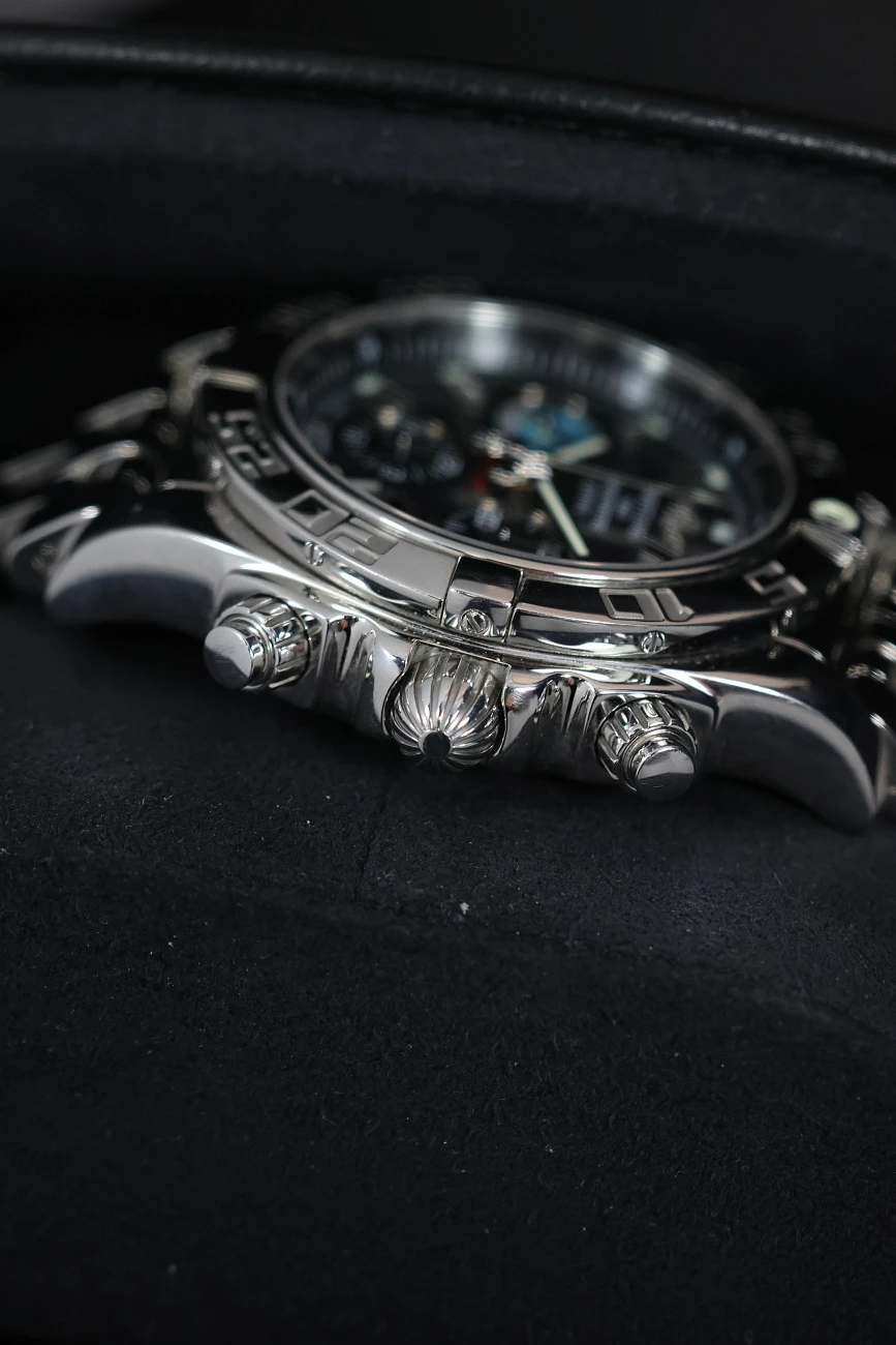 Часы Breitling  Breitling Chronomat Airborne Russian Knights «Русские Витязи» 44 mm   AB01109K/F567/375A 