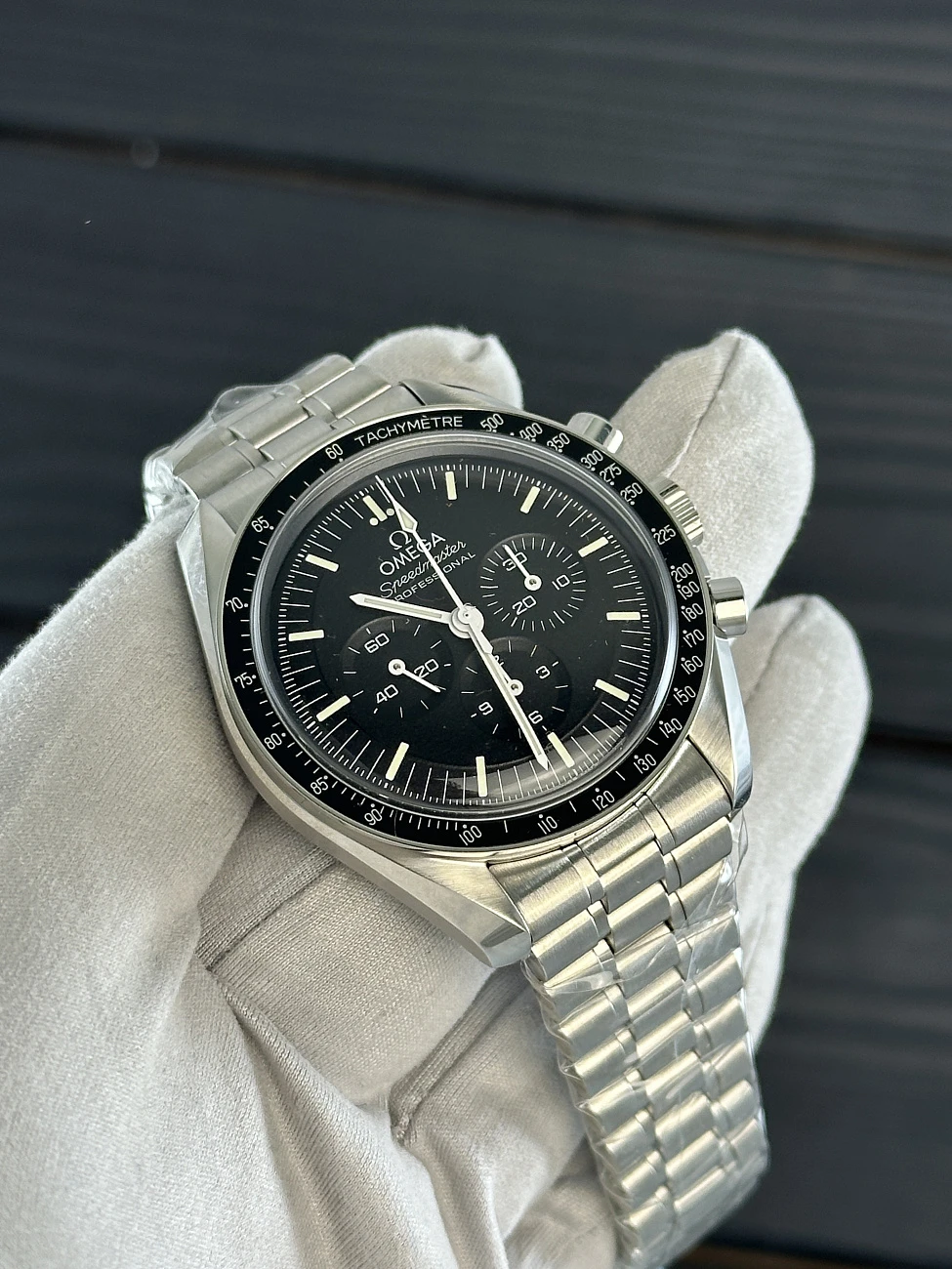 Часы Omega  Speedmaster Moonwatch Professional Co‑Axial Master Chronometer Chronograph 42 Mm  310.30.42.50.01.001
