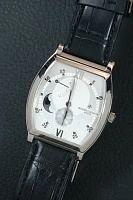 Часы Vacheron Constantin  Malte Tonneau Moon Phase Power-Reserve  83080