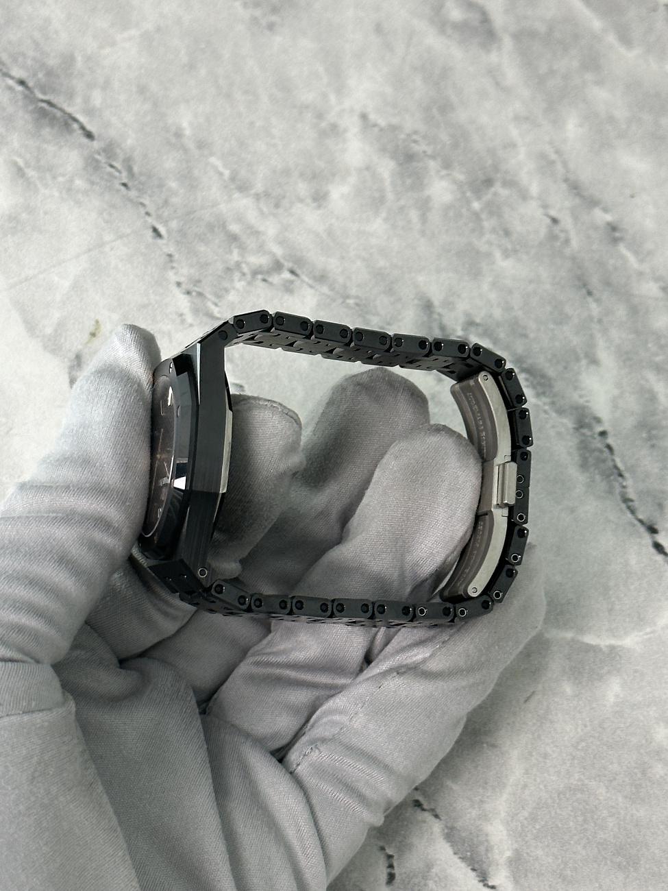 Часы Audemars Piguet  Royal 2023 Oak Black Ceramic 34Mm Automatic  77350CE.OO.1266CE.01